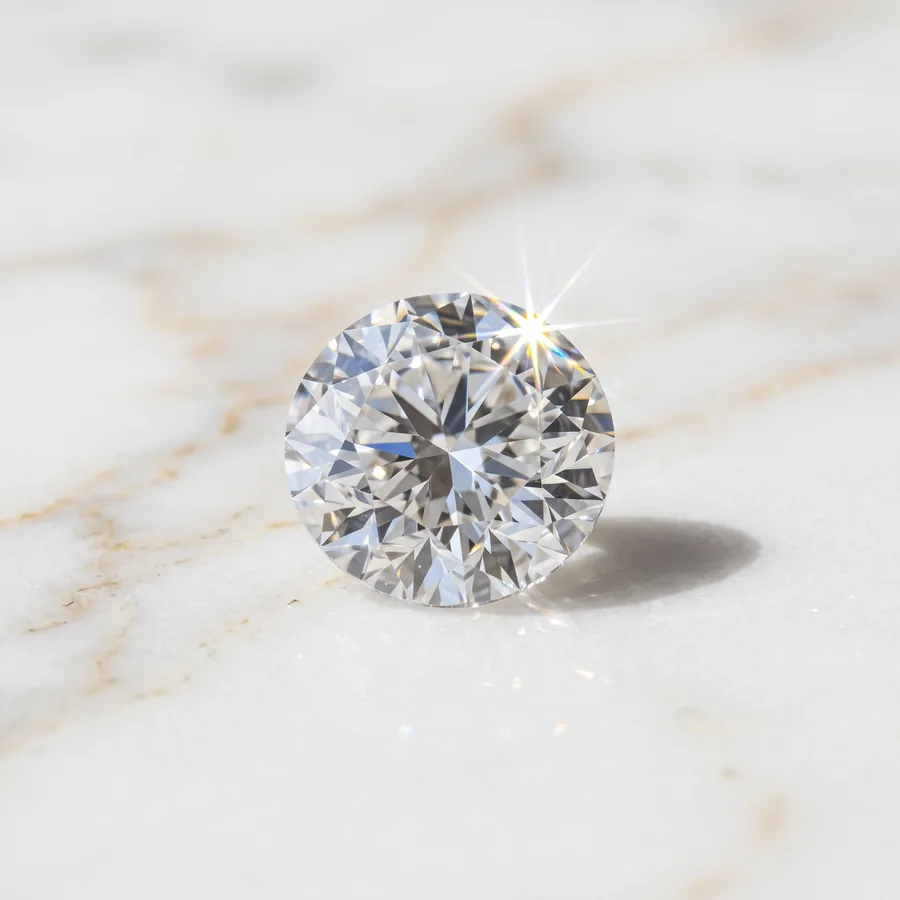 Round brilliant cut diamond