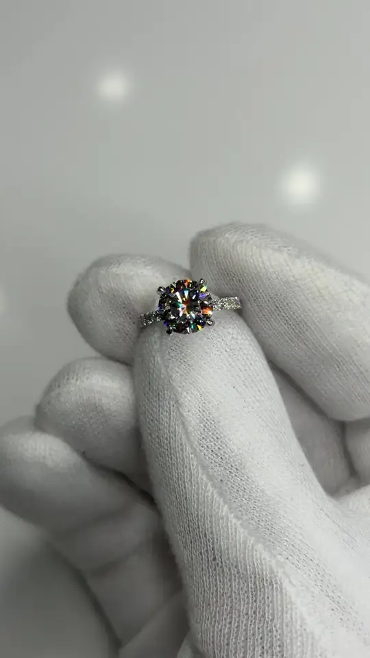 Pear-cut solitaire engagement ring
